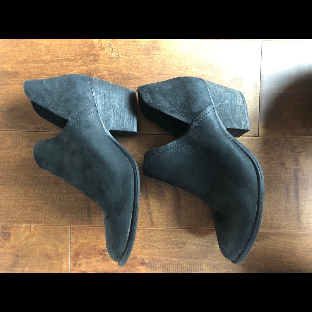 Steve Madden Black Booties